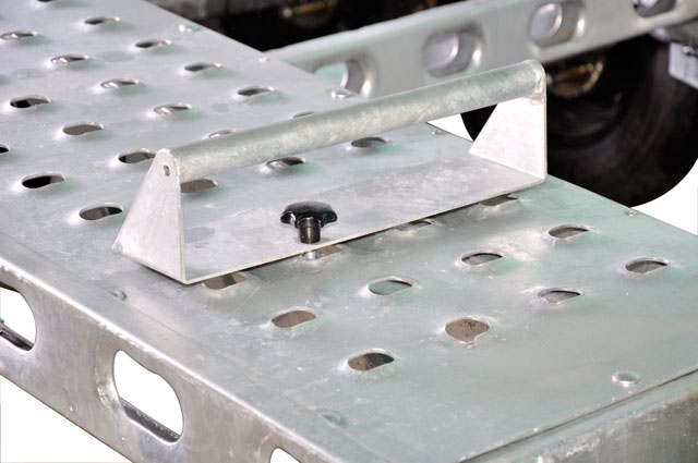 Přívěsy Wiola pro přepravu automobilů VIKI TRANS