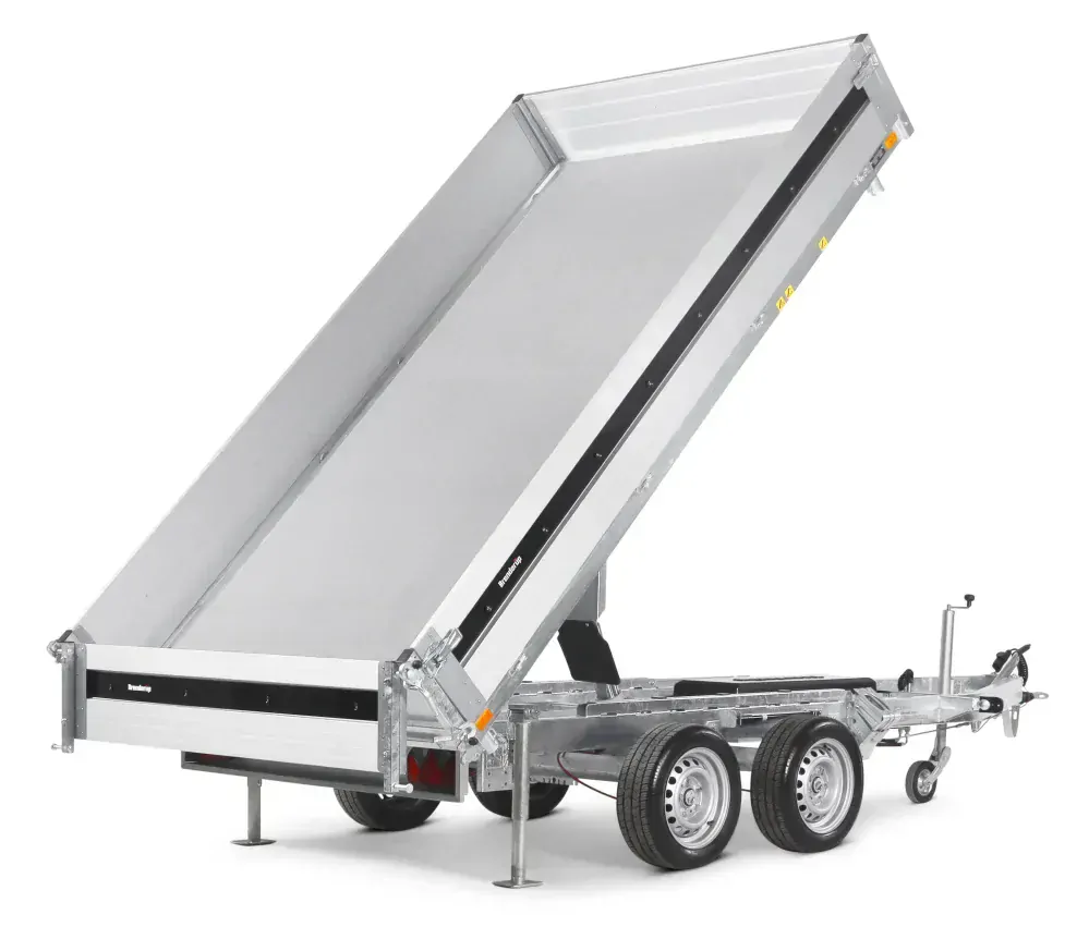 Třístranný elektrohydraulický sklápěč Brenderup s integrovanými nájezdy | 325 x 180 x 35 cm | 3000 kg