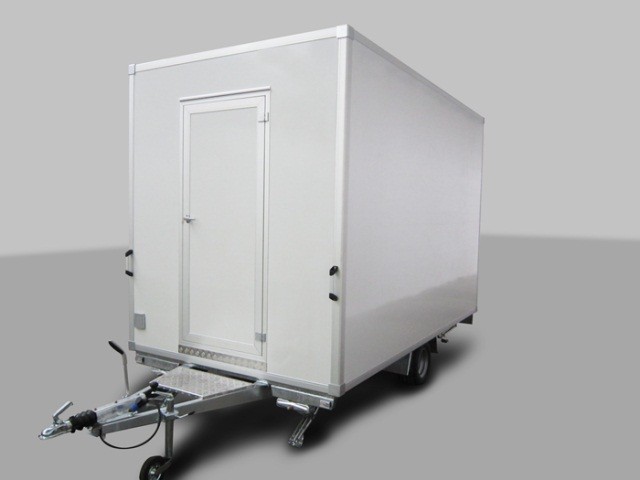 Prodejní stánek 360x203x230 cm - 1300 kg + zadní prodejní okno