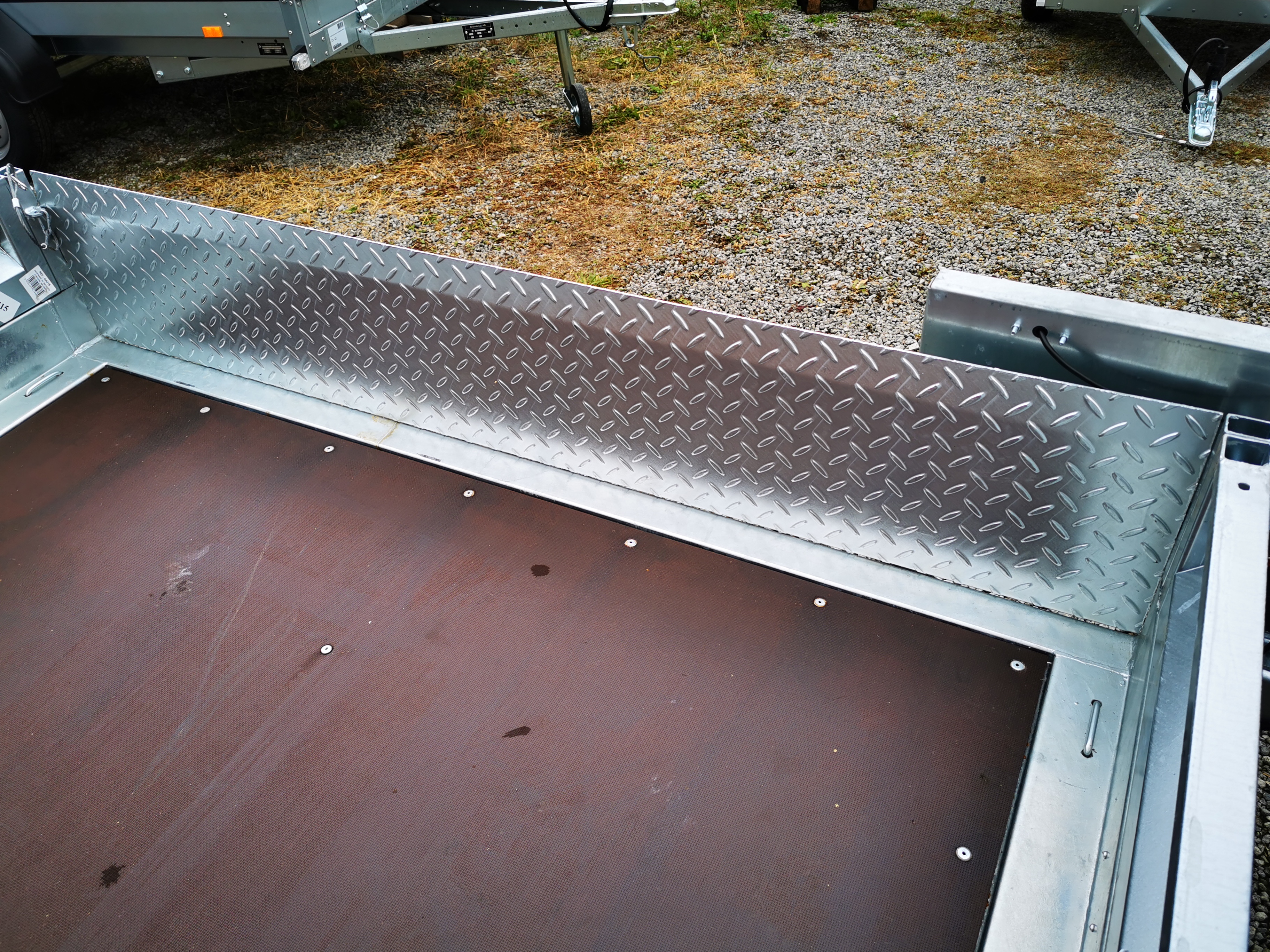 Zadní čelo zesílené - nájezd, řada MULTI