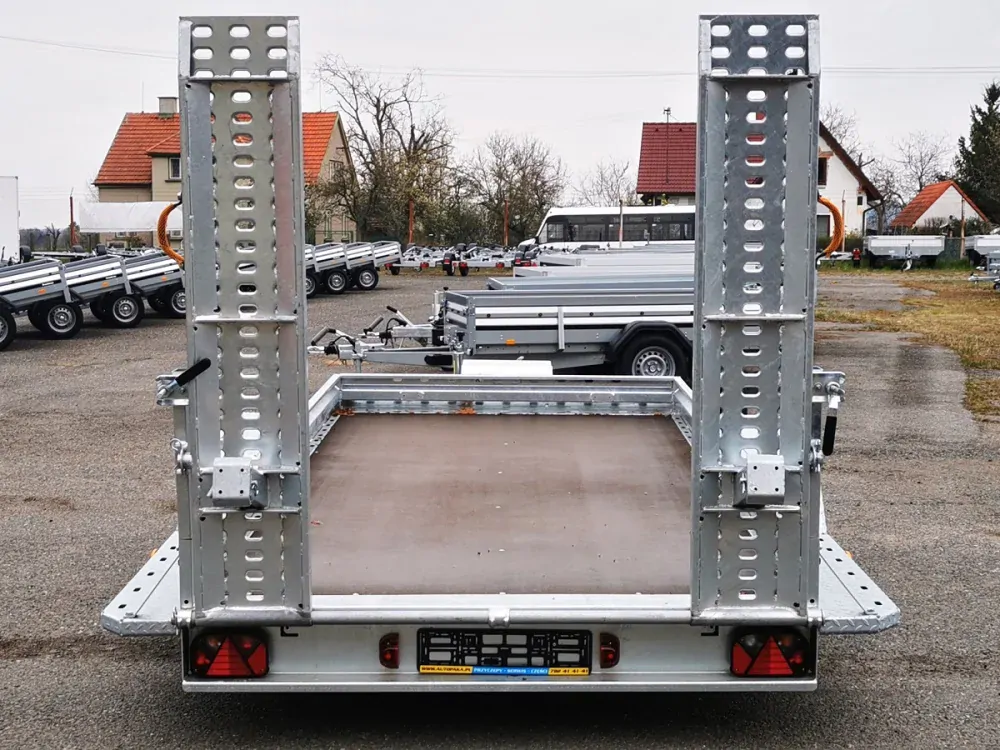 Přepravník stavebních strojů WARK 3500 KG 372x182 3 NÁPRAVY