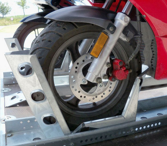 Držák motocyklu s automatickým zajištěním VAPP 2495/190mm pozink