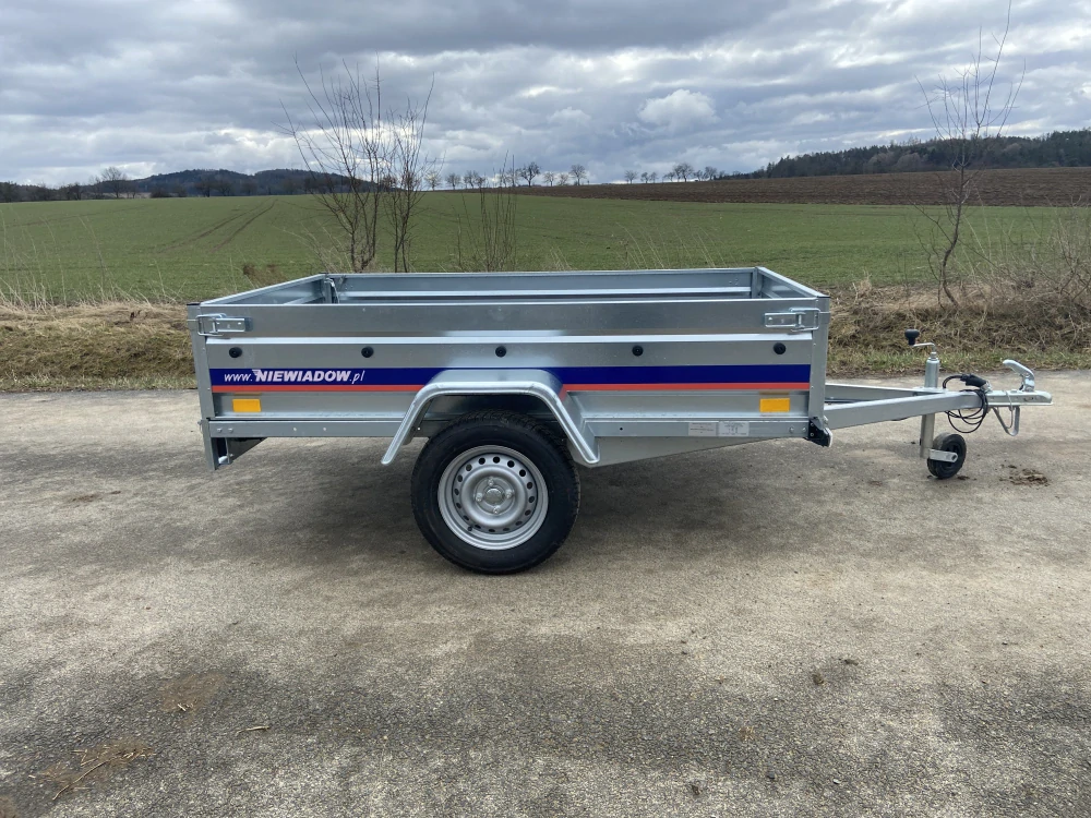 Přívěsný vozík Niewiadow | 204 x 128 x 35 cm
