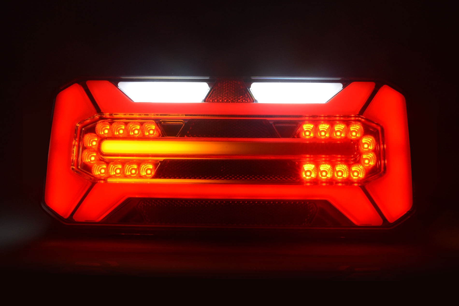 Svítilna WAS W184DD sdružená LED 12-24V, P, BL/BR/KO/ ML/CO, baj7 s dyn. blinkrem IP66/68 - NOVINKA