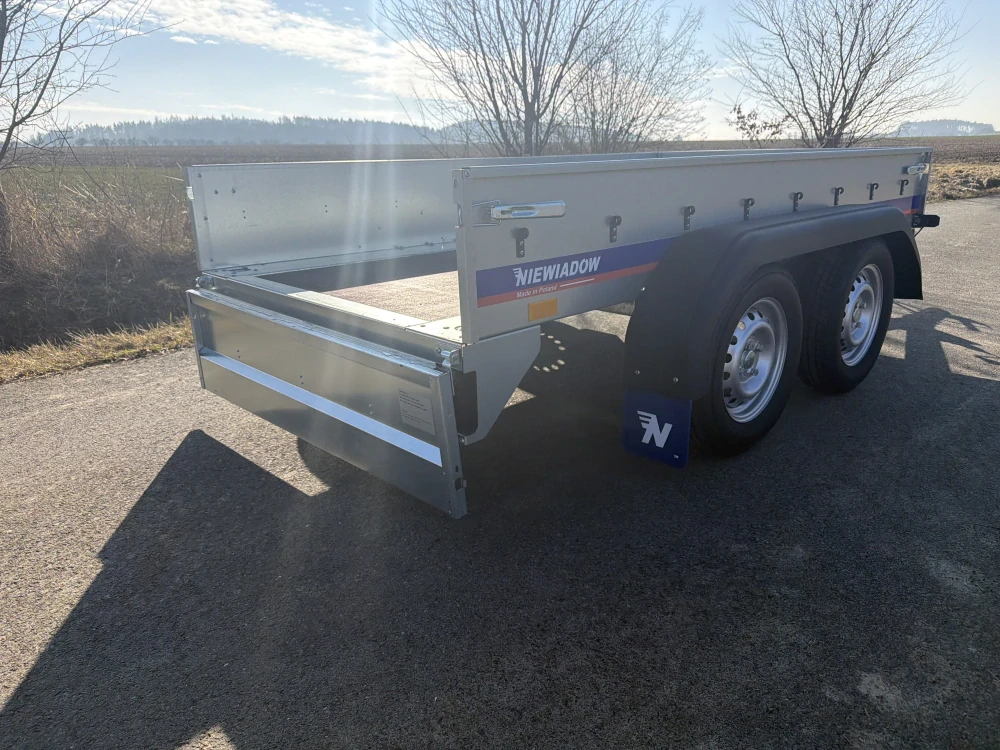 Přívěsný vozík Niewiadow | 260 x 138 x 35 cm
