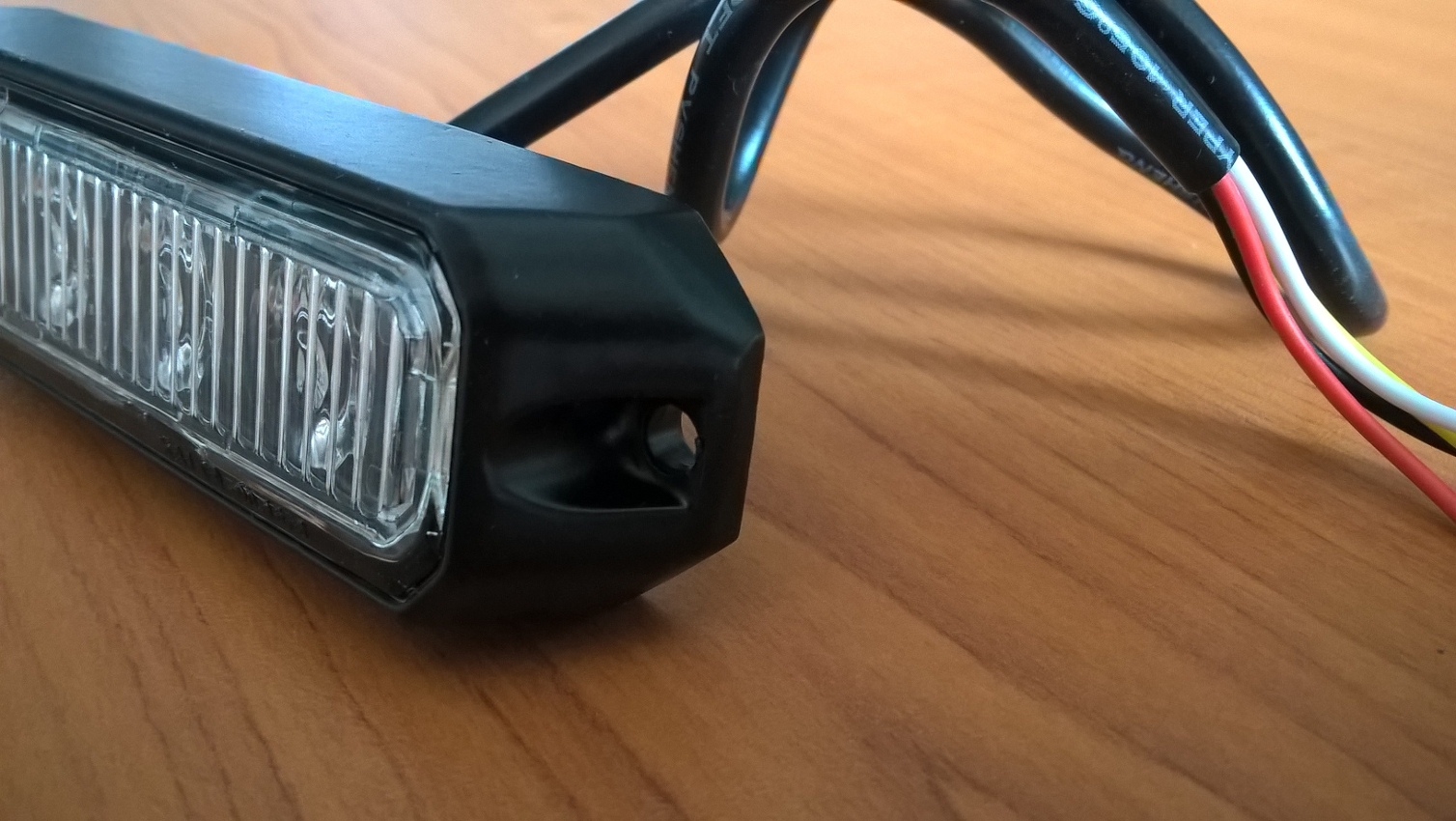 Výstražná záblesková svítilna VISIONPRO, 4x LED, oranžová - NOVINKA