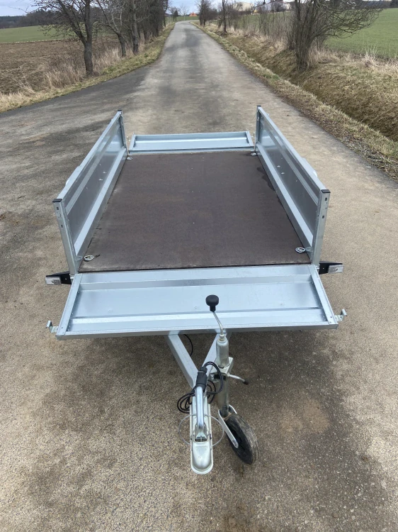 Přívěsný vozík Niewiadow | 224 x 138 x 35 cm