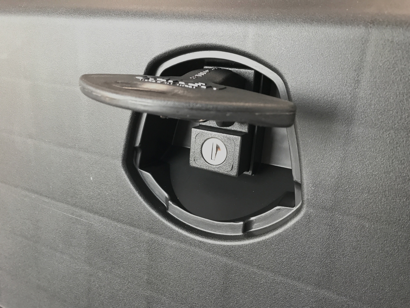 Box na nářadí JUST 750-R 750x350x300 mm 